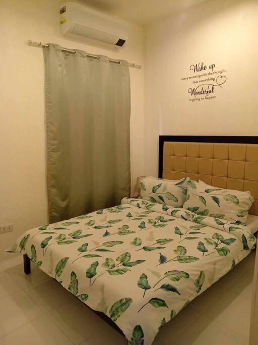 Home Away From Home. Bacolod Exterior photo